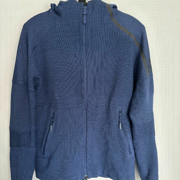 NWT, Adidas Hoodie Woven Fabric, Size L - Picture 1 of 8